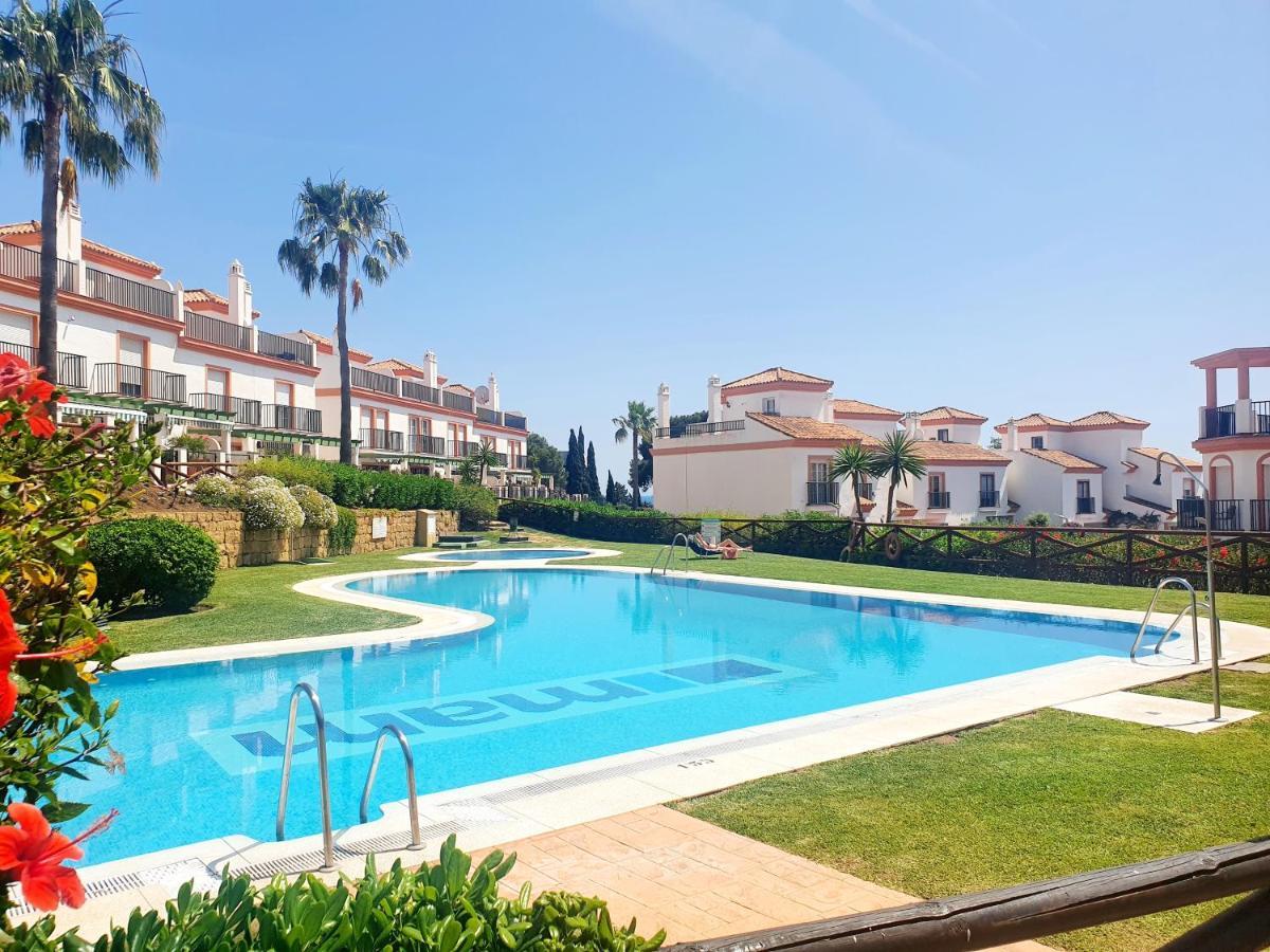 Апартаменти Lomas De Cabopino House Марбелья Екстер'єр фото
